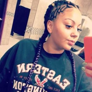 Meet your Posher, Lacey